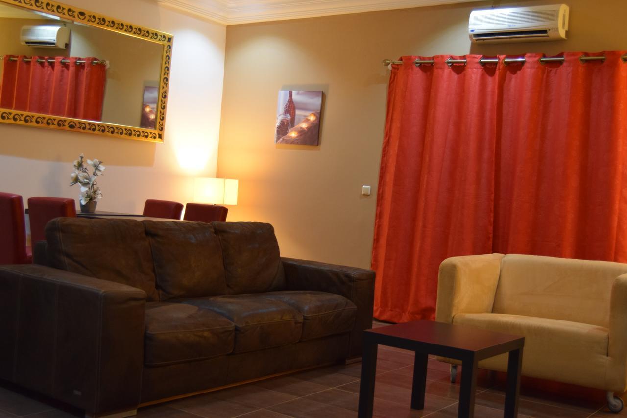 Residence Blue Hotel Thiès Kültér fotó